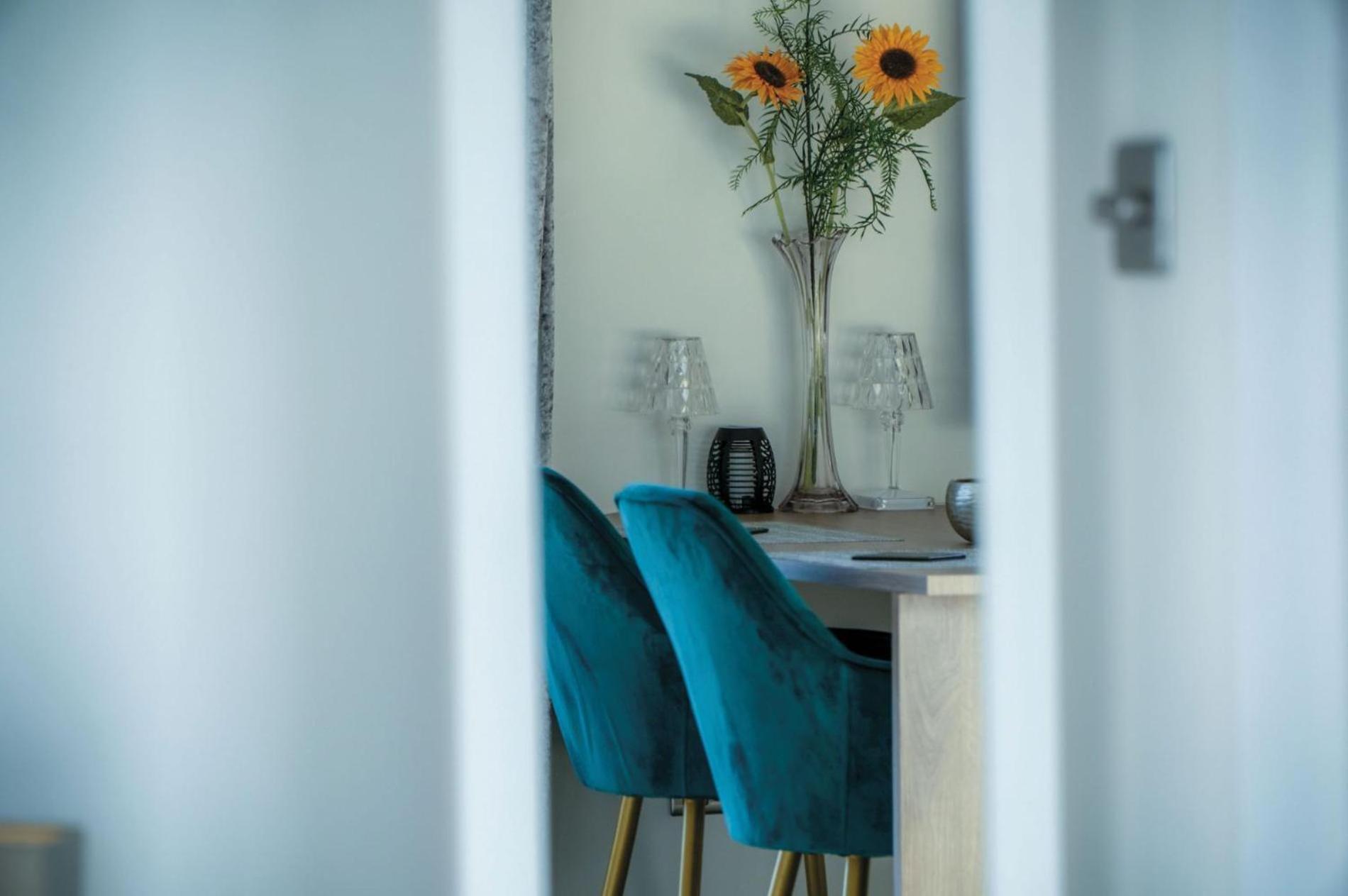 The Penthouse - 1 Bedroom Apartment - Ocean Breeze Port Eynon Buitenkant foto